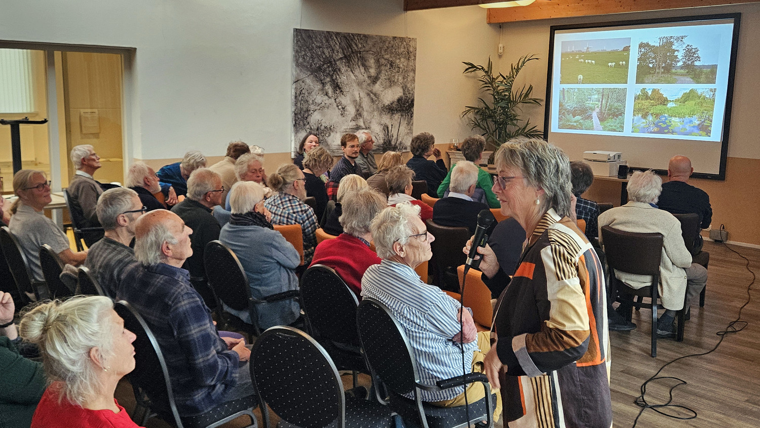 Arita Baaijens tijdens haar Le Roy-lezing (foto: Peter Wouda)